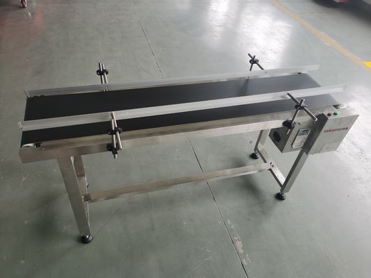 400mm 幅 変数周波数速度制御 コードコンベヤー